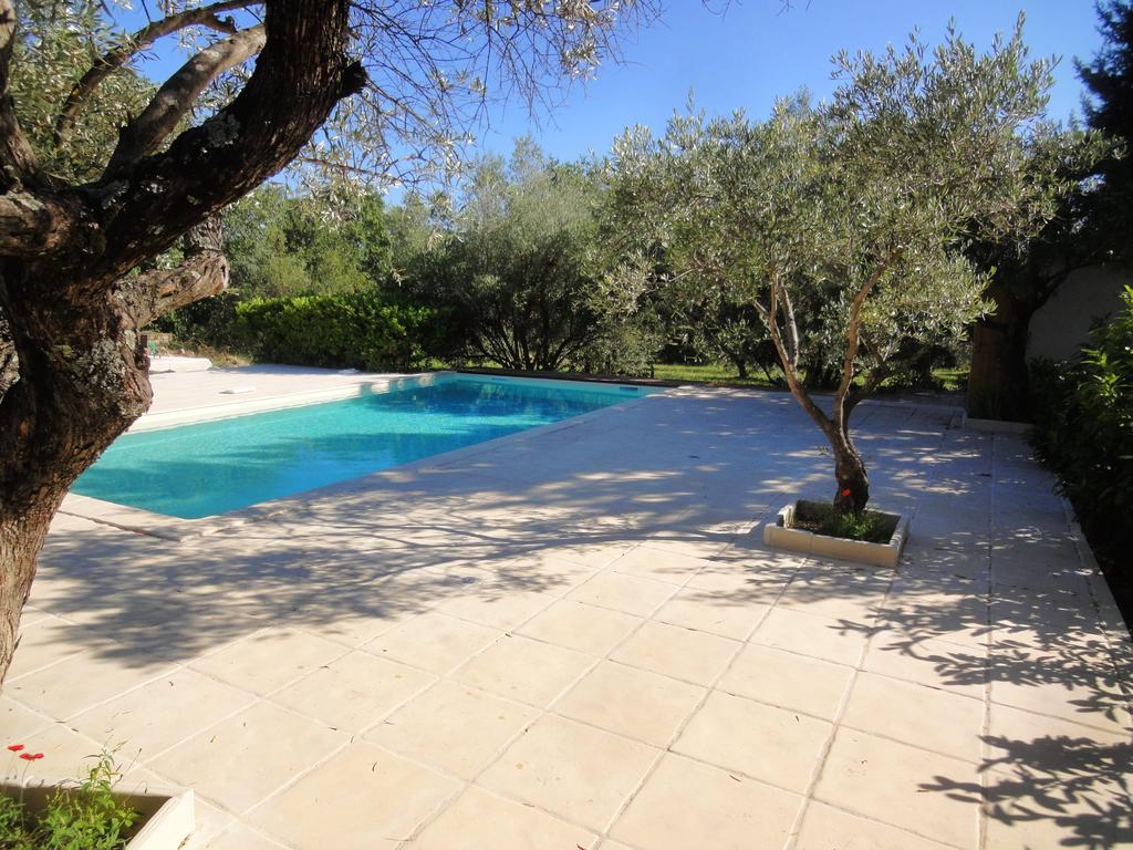 Apartamento Les Olives Uzès Exterior foto